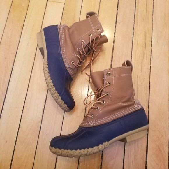 L.L.Bean Original 8" Bean Boots in Tan Navy Waterproof Winter Snow Duck Boots - Picture 4 of 12